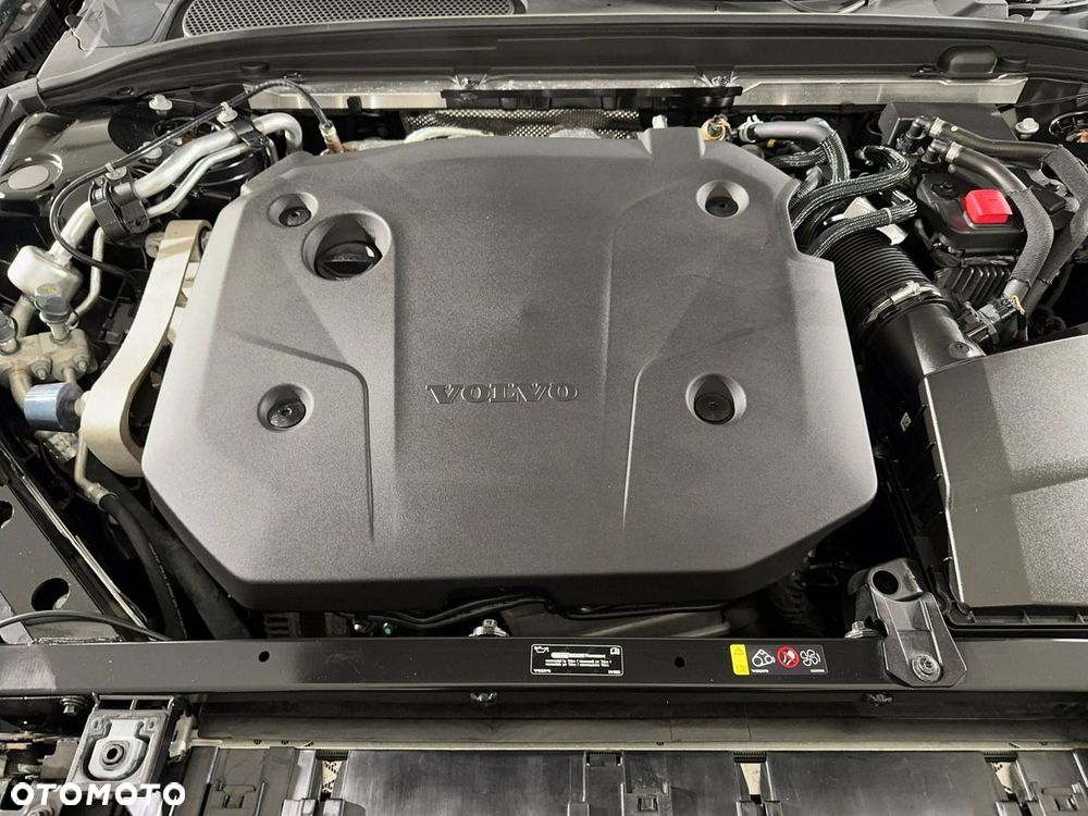 Volvo V60 Cross Country - 31