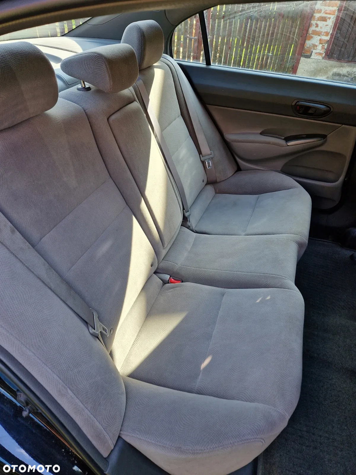 Honda Civic 1.8 Comfort - 8