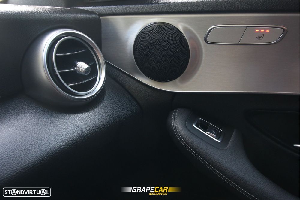 Mercedes-Benz C 300 de AMG Line - 17