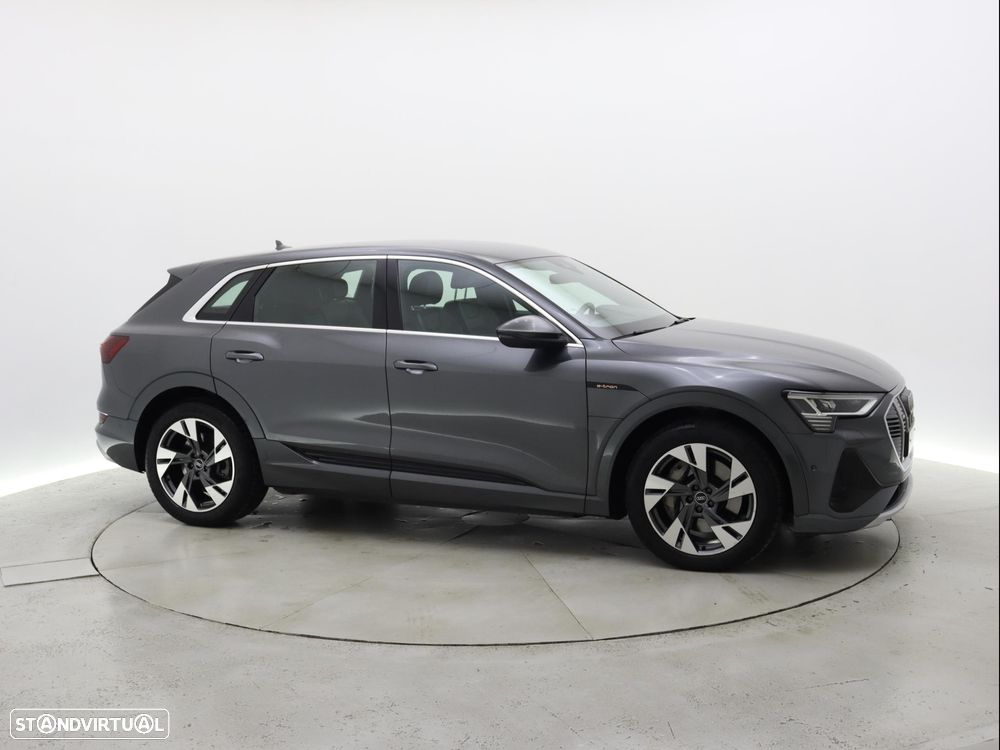 Audi e-tron 55 quattro S line - 9