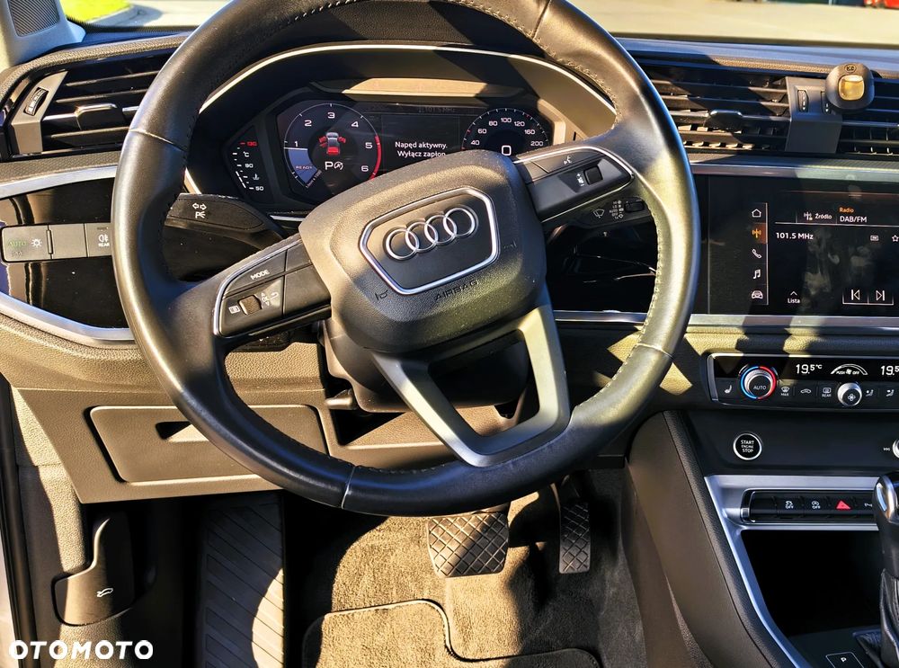 Audi Q3 35 TDI S tronic - 20