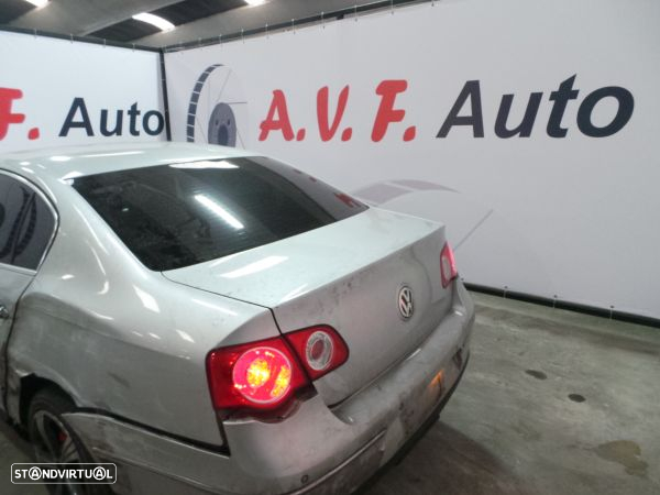 Para Peças Volkswagen Passat (3C2) - 4