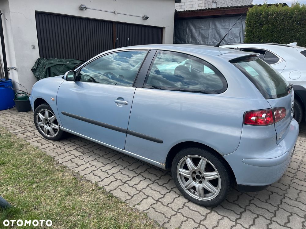 Seat Ibiza 1.4 16V Stella - 2