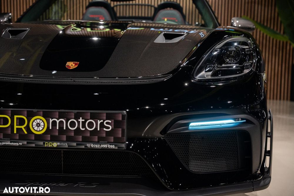 Porsche Boxster 718 Spyder RS - 25