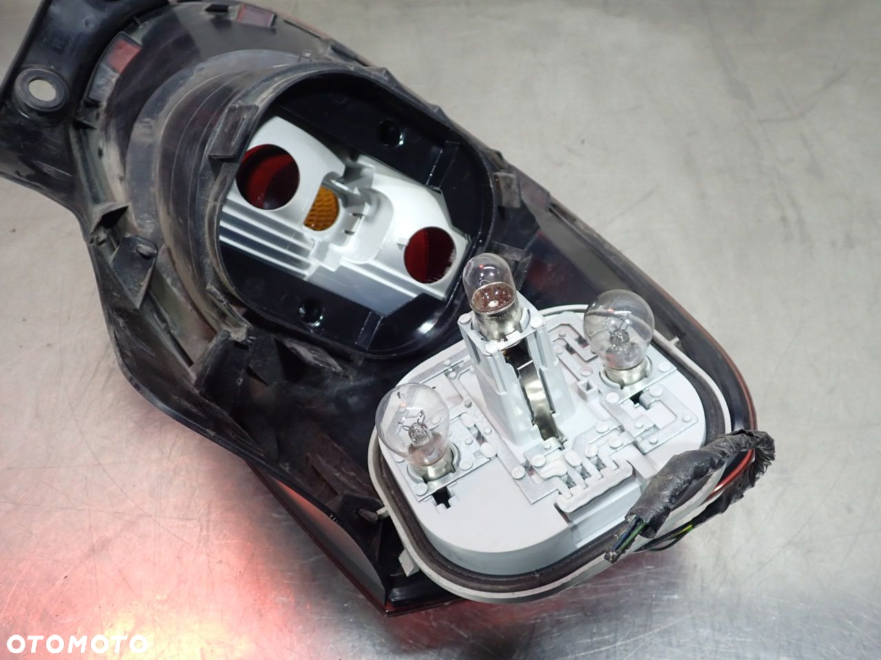 LAMPA PRAWA TYLNA FIAT BRAVO II - 9
