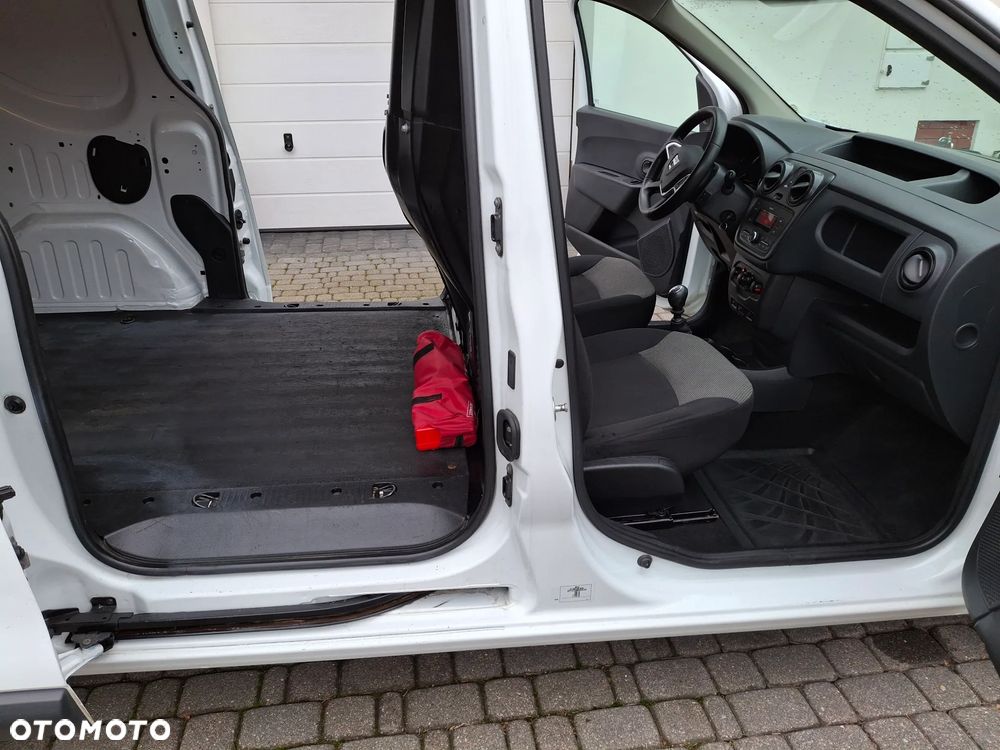 Dacia Dokker - 24