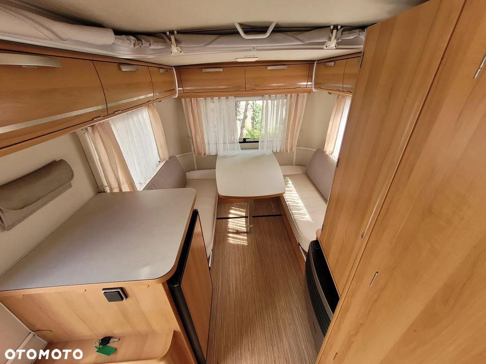 Weinsberg CARATWO 390, DMC 1200, 2022r. przedsionek - 8