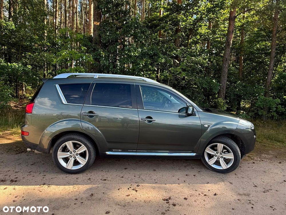 Peugeot 4007 - 2
