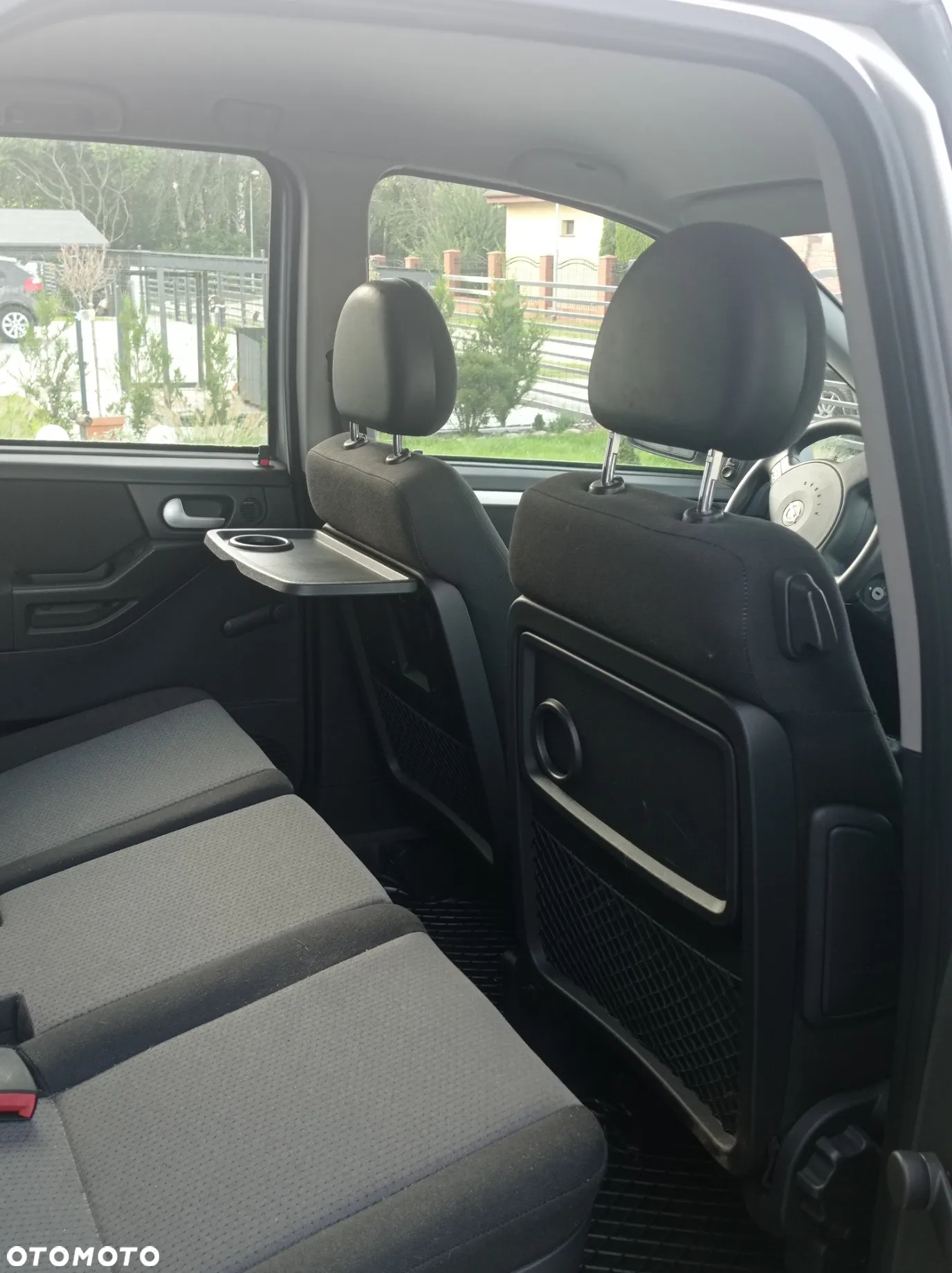 Opel Meriva - 11