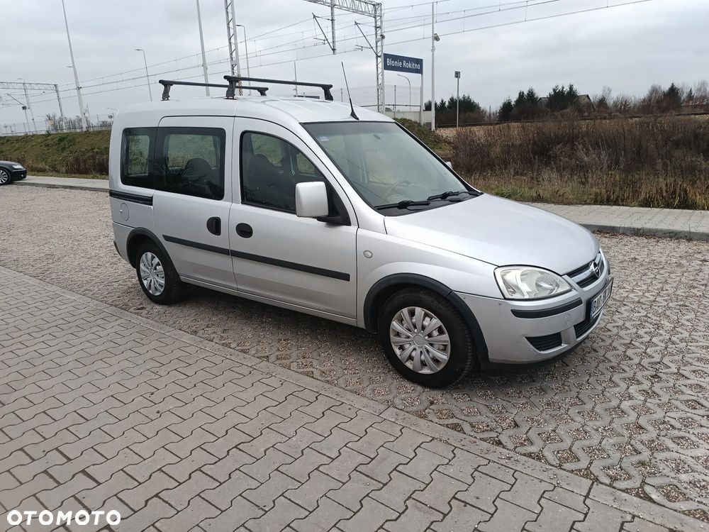 Opel Combo Tour - 5