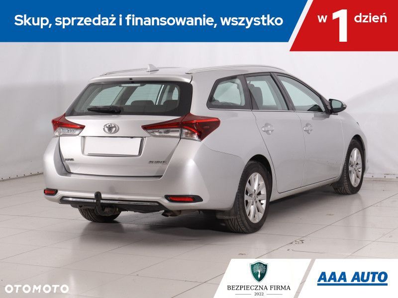 Toyota Auris - 7