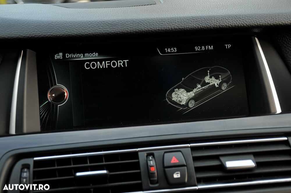 BMW Seria 5 525d xDrive - 21