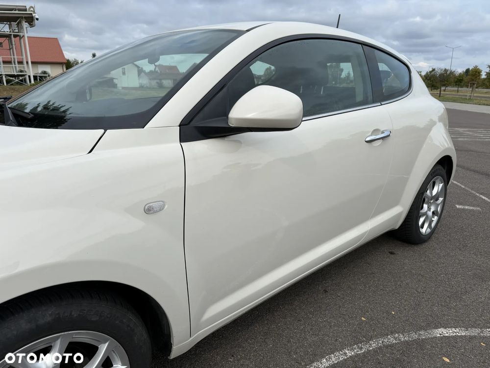 Alfa Romeo Mito 1.4 TB MultiAir Distinctive S&S - 26