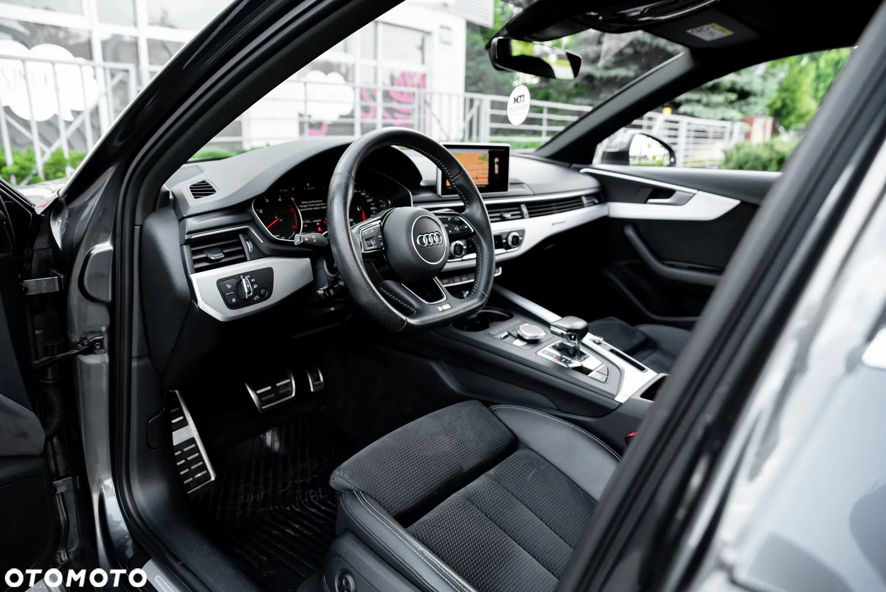 Audi A4 Avant 40 TDI quattro S tronic S line - 5