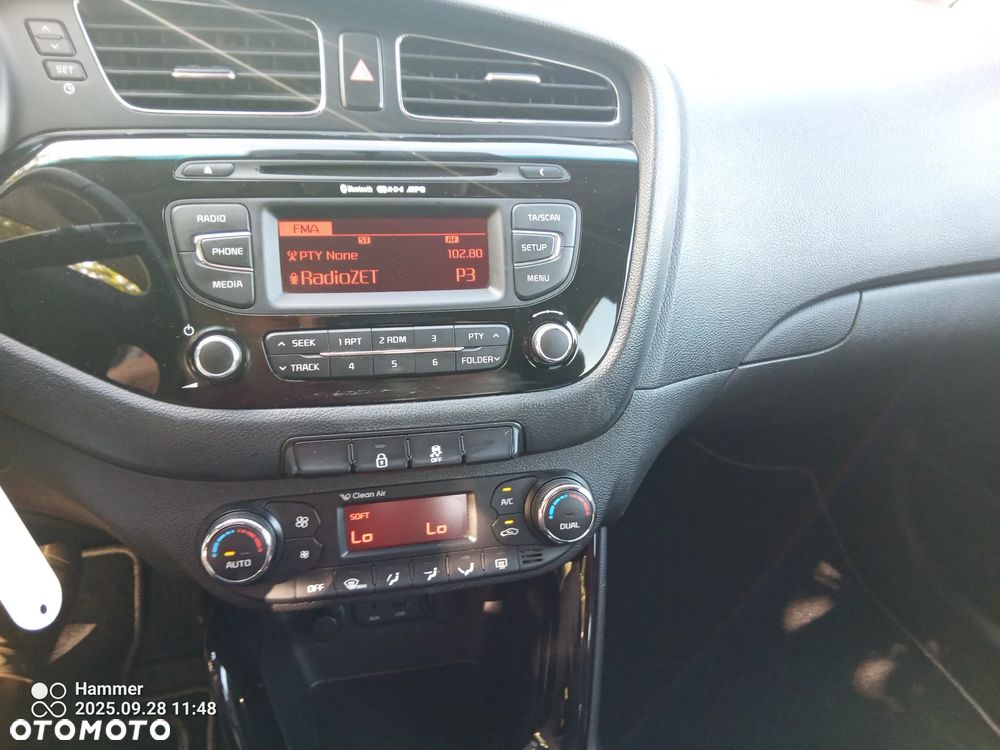 Kia Ceed Cee'd 1.6 CRDi L - 19