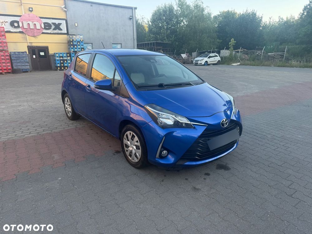 Toyota Yaris 1.5 Premium - 2