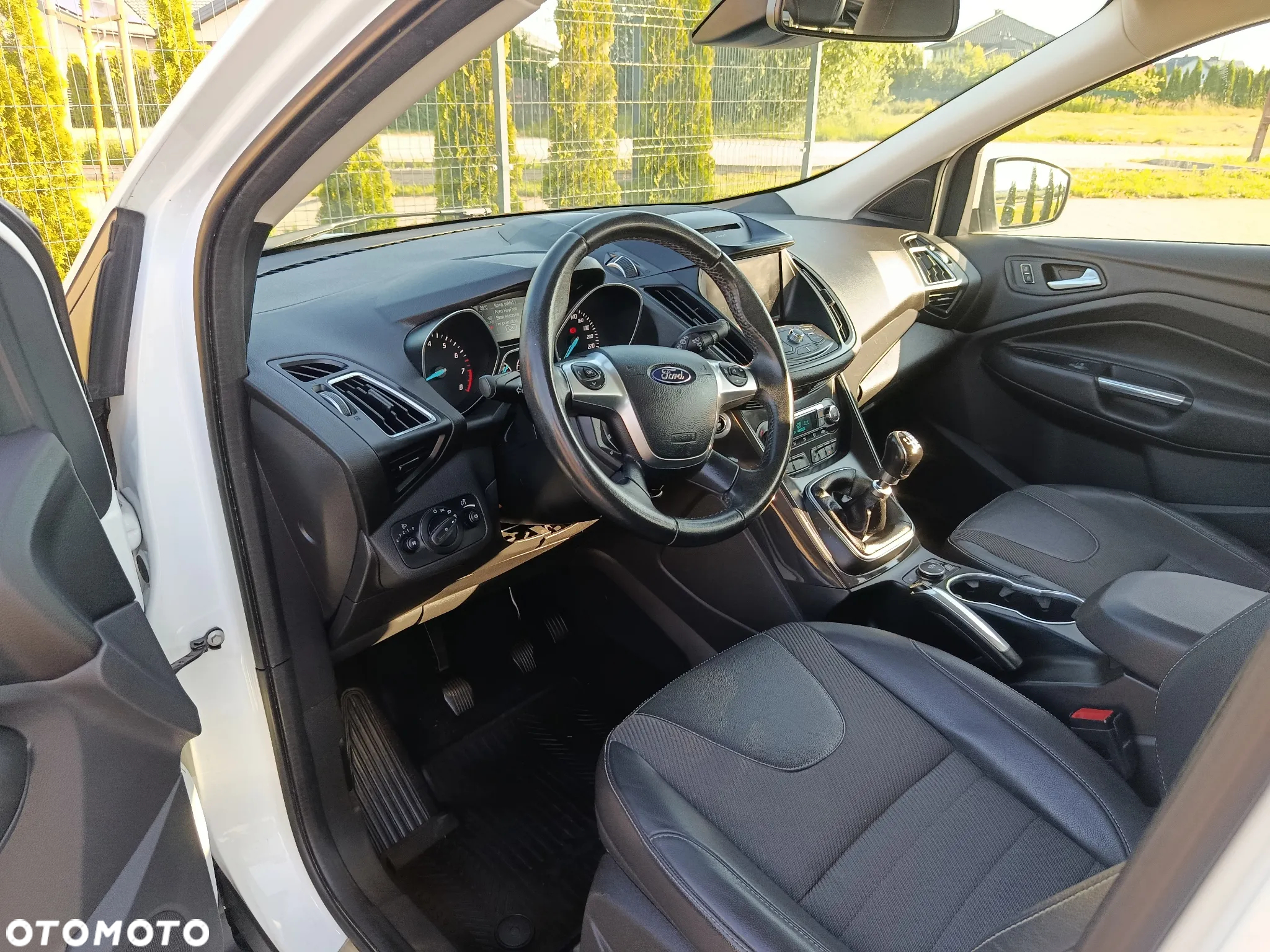 Ford Kuga 1.5 EcoBoost FWD Titanium ASS - 8