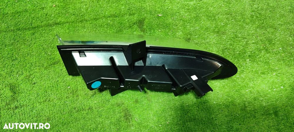 LUMINA DE ZI STANGA LED RENAULT SCENIC 3 / COD OEM 266055004R 2012-2016 (5G2) - 6