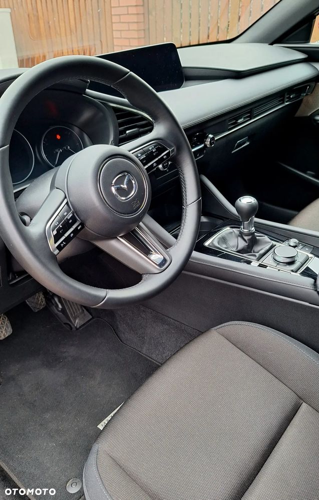 Mazda 3 2.0 mHEV Exclusive Line - 10