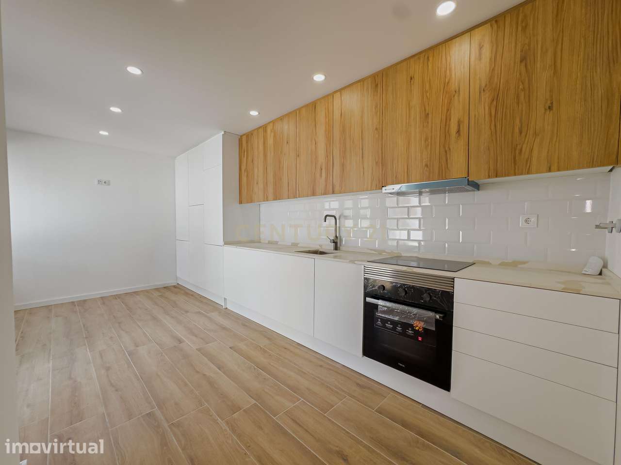 Apartamento de 4 assoalhadas a estrear com acabamentos de charme situa - Grande imagem: 2/16