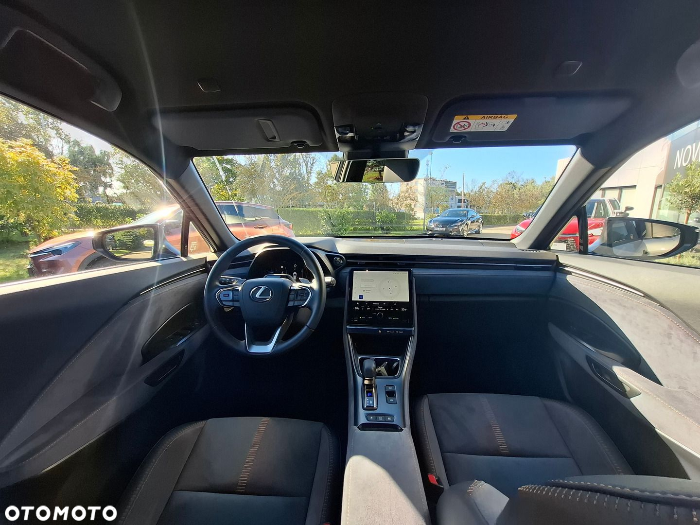 Lexus LBX 1.5 Hybrid Cool - 28