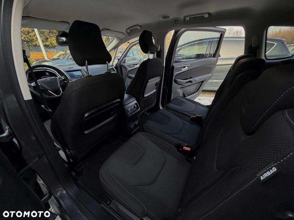 Ford S-Max 2.0 EcoBlue Titanium - 21