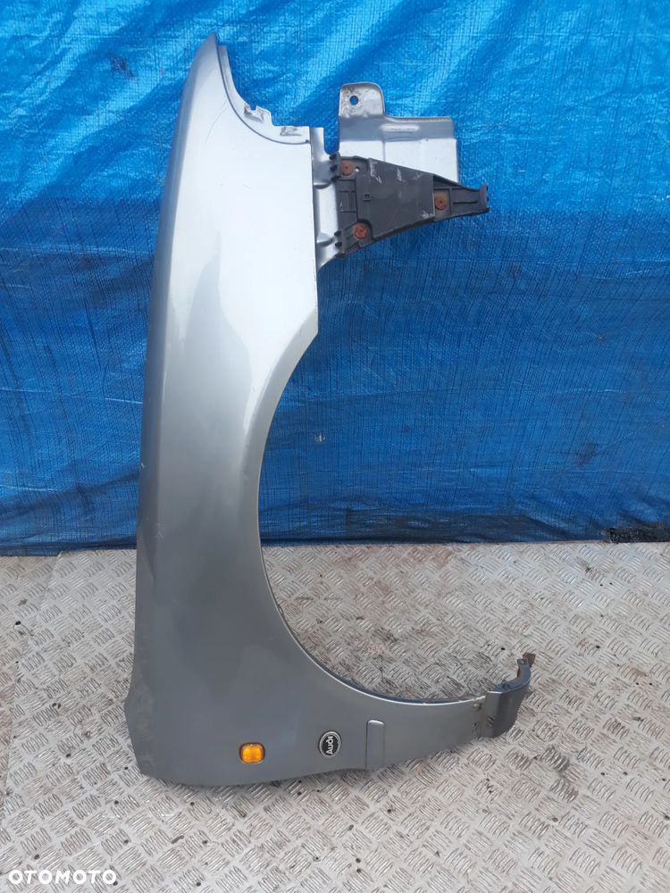 BŁOTNIK PRAWY PRZÓD AUDI A4 B5 - 1