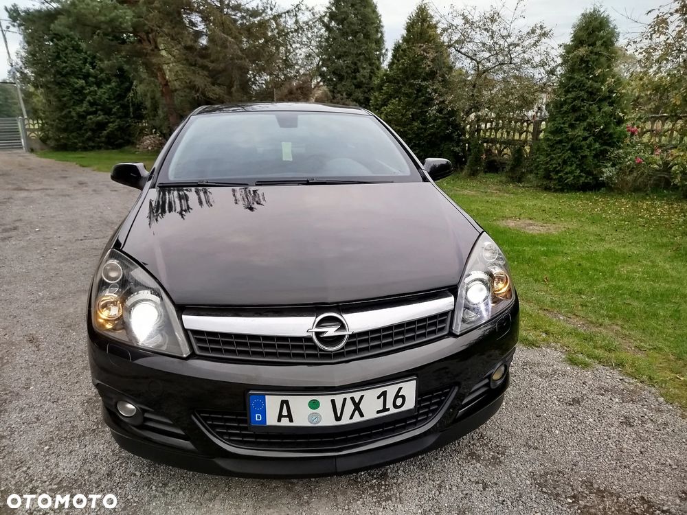 Opel Astra 1.8 Cosmo - 22