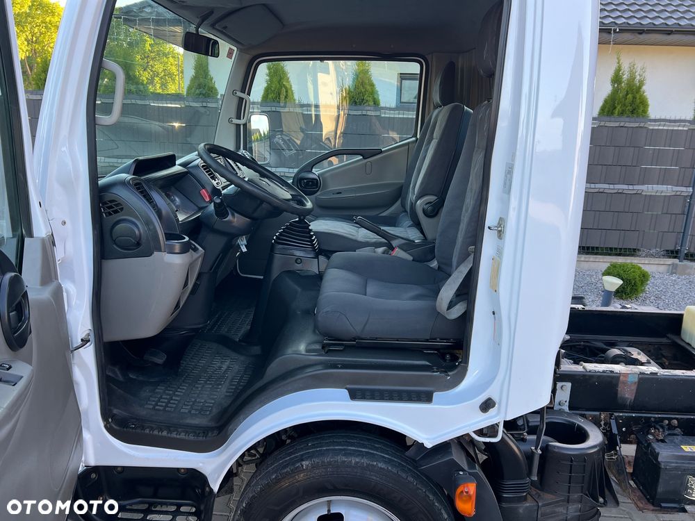 Renault Maxity - 32