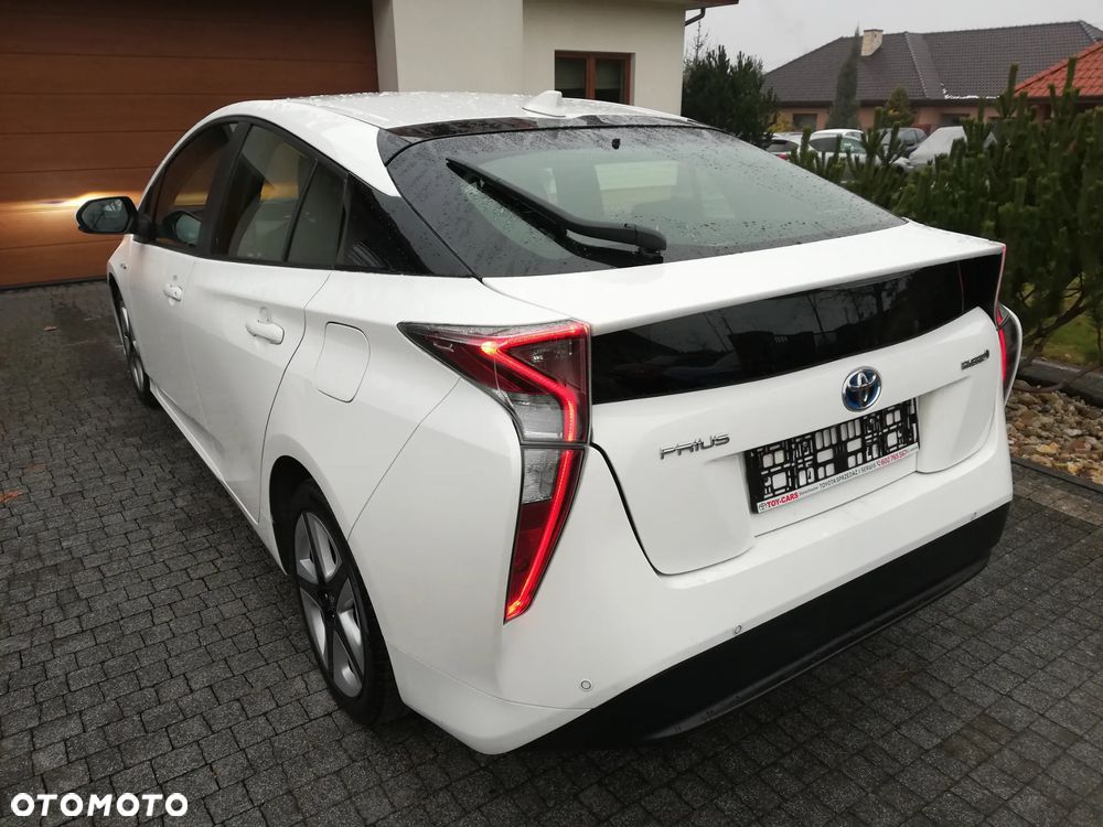 Toyota Prius - 11