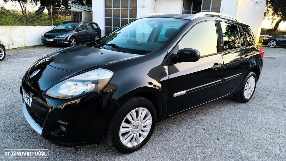 Renault Clio Sport Tourer - 29