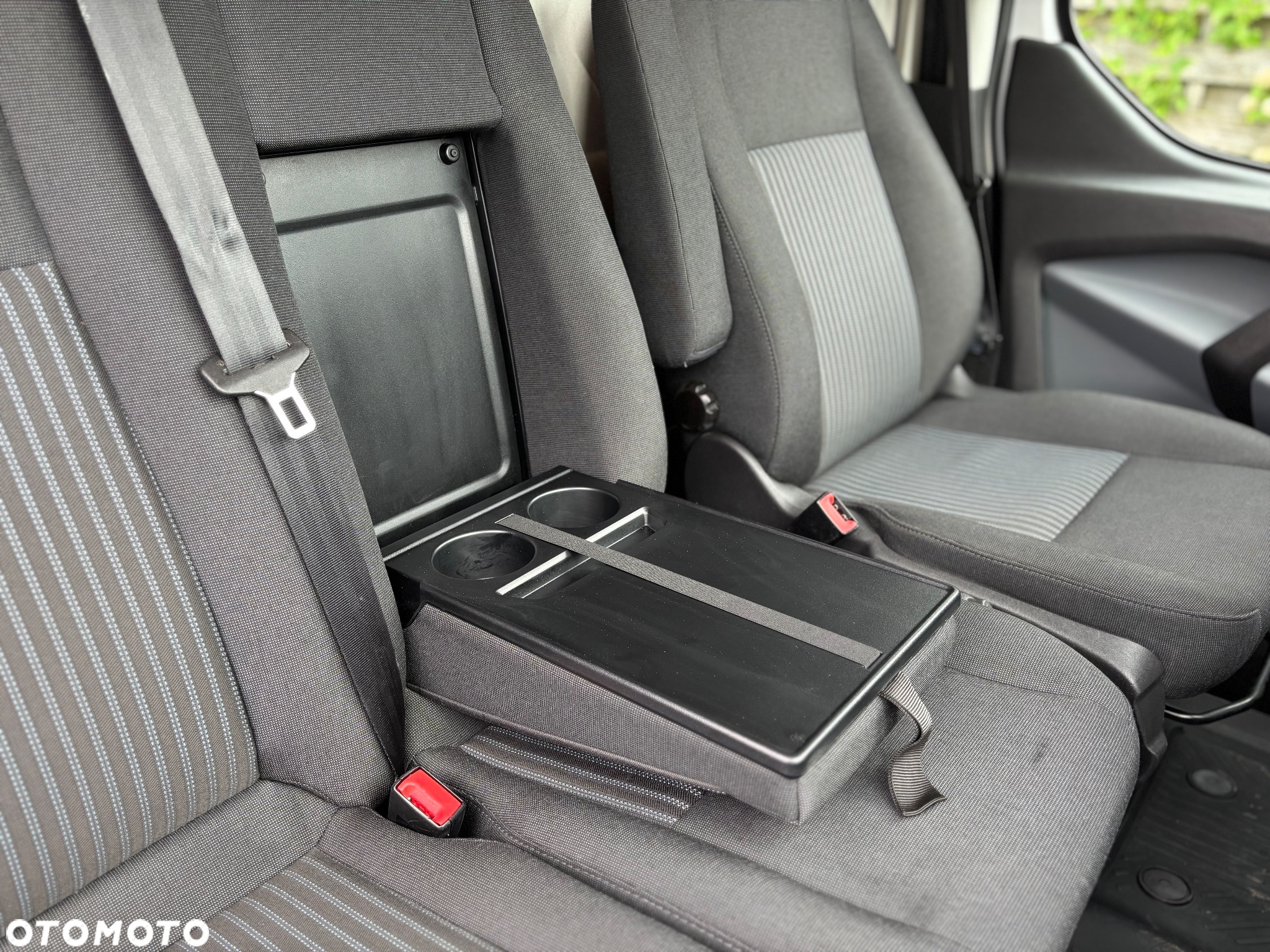 Ford Transit Custom L1H1 Klima Relingi Hak PDC Tempomat Nowe opony Serwis 3-osobowy - 29
