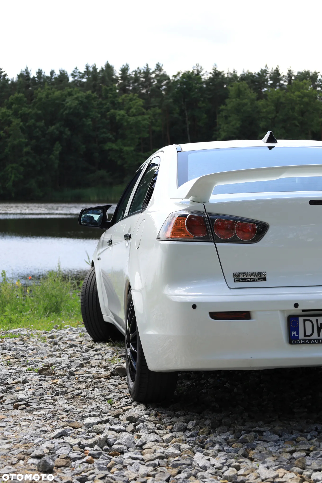 Mitsubishi Lancer 1.6 Invite - 19