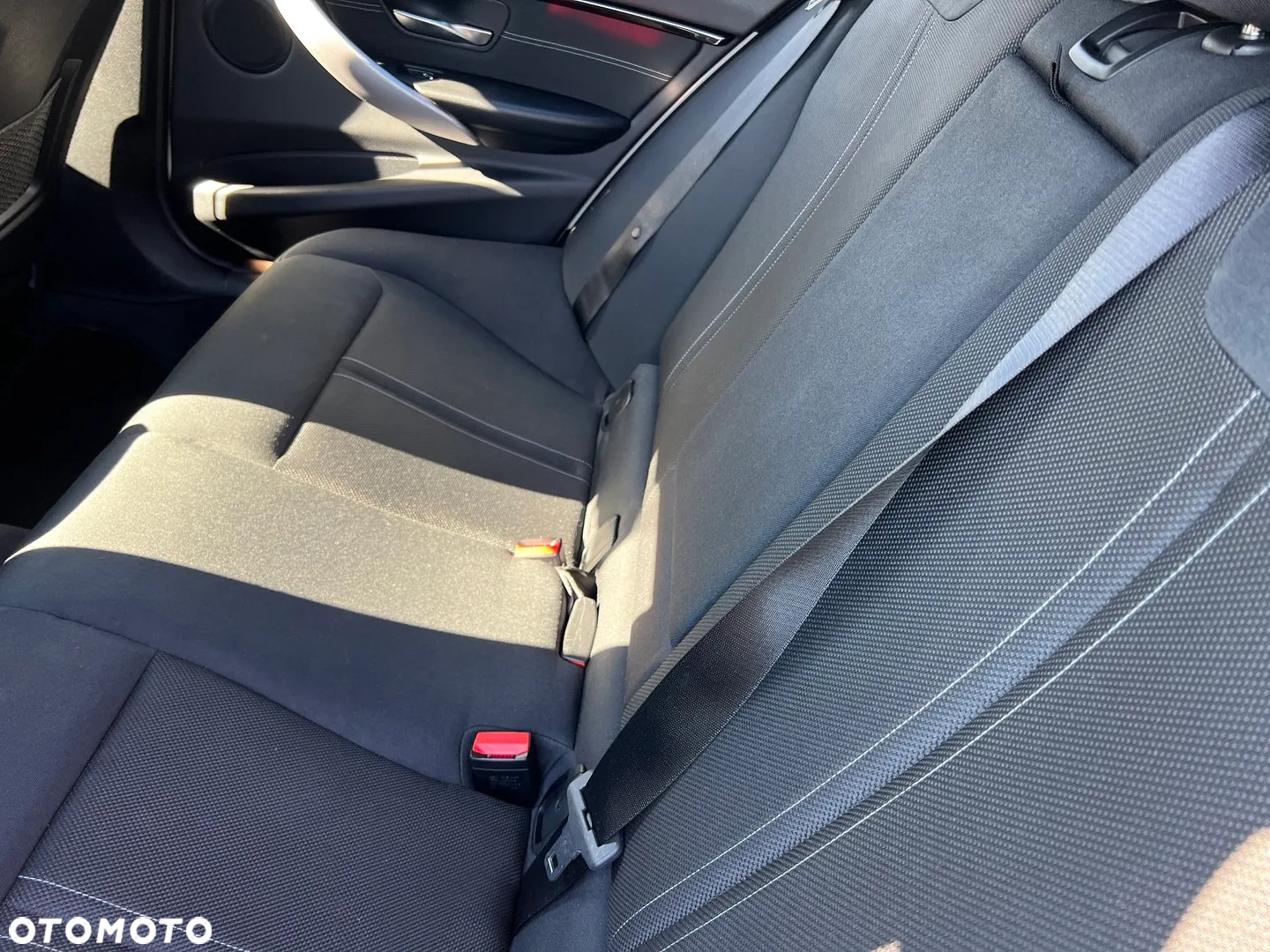 BMW Seria 3 - 32