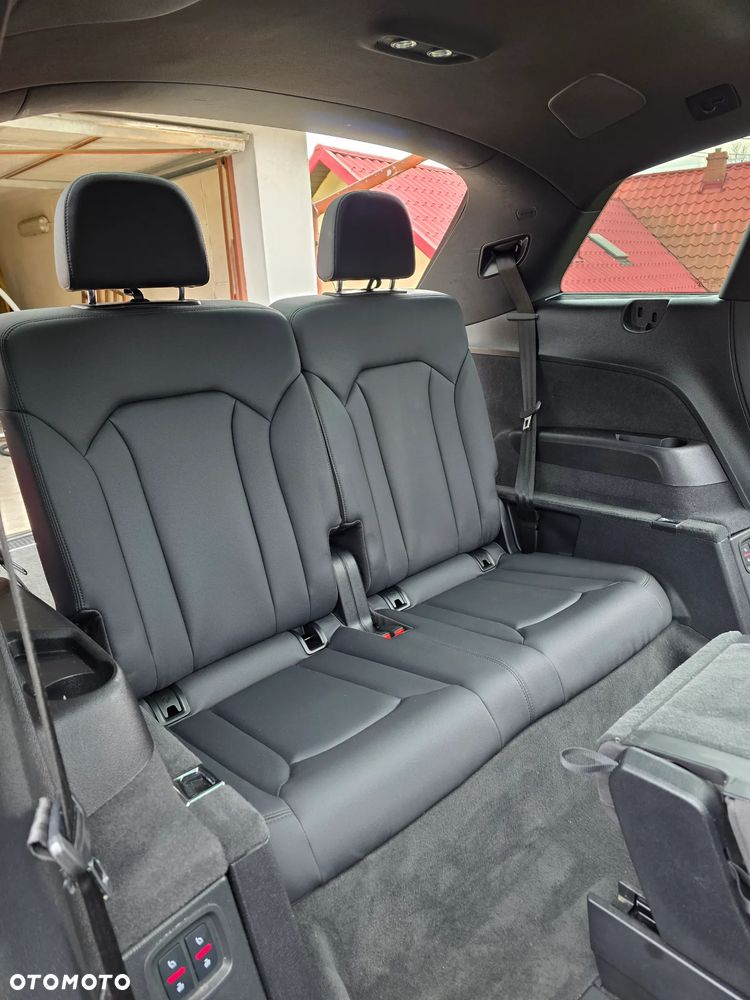 Audi Q7 55 TFSI quattro tiptronic - 39