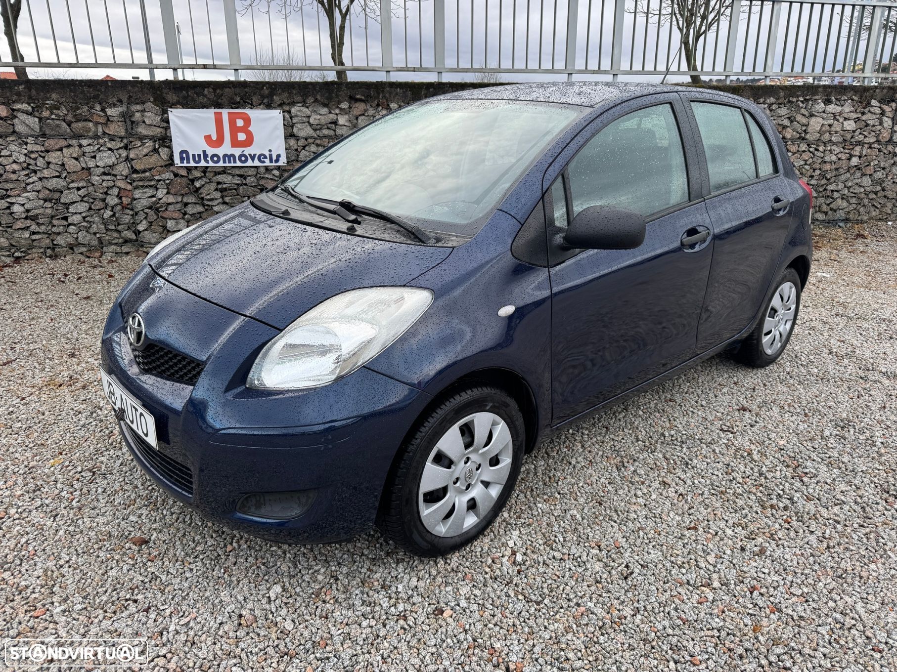 Toyota Yaris 1.0 VVT-i AC - 1