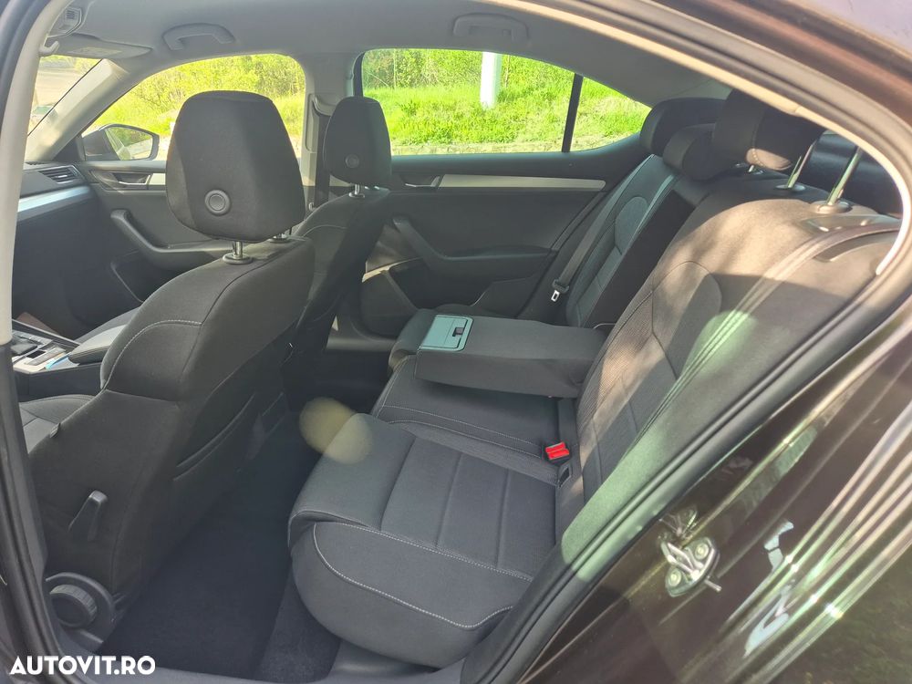 Skoda Superb 1.6 TDI DSG Style - 15