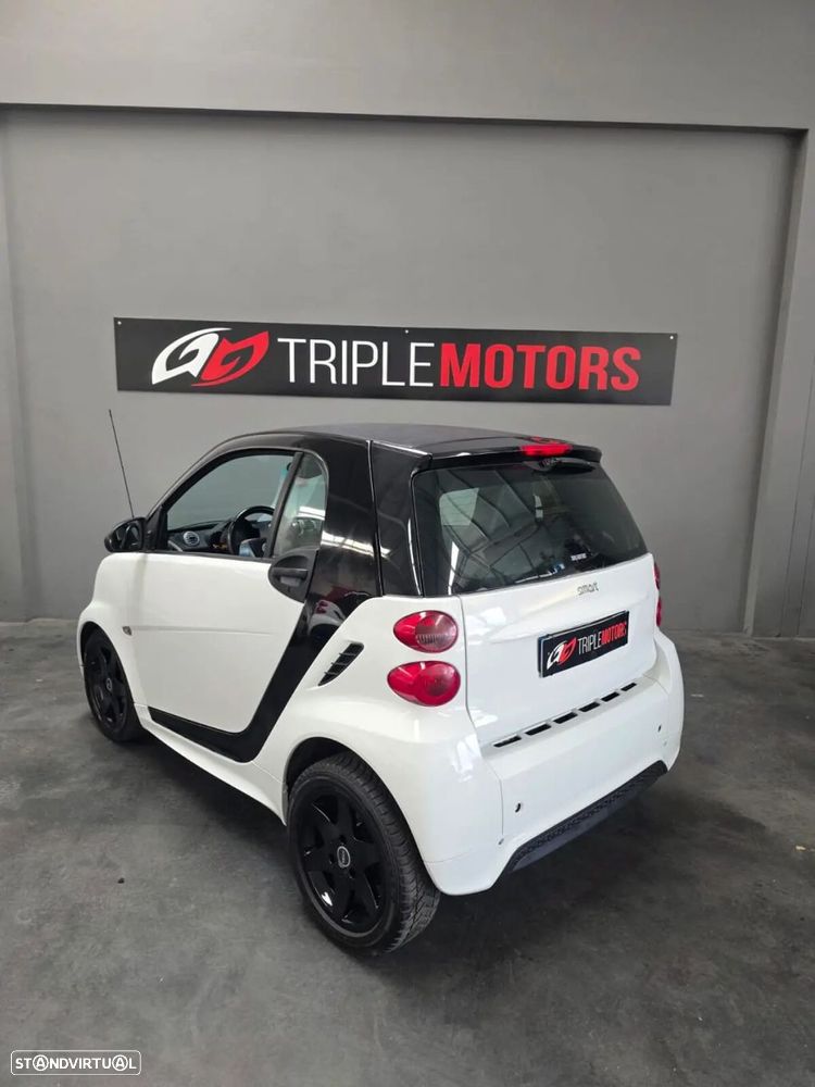Smart ForTwo Coupé 1.0 mhd Pure 71 Softouch - 15