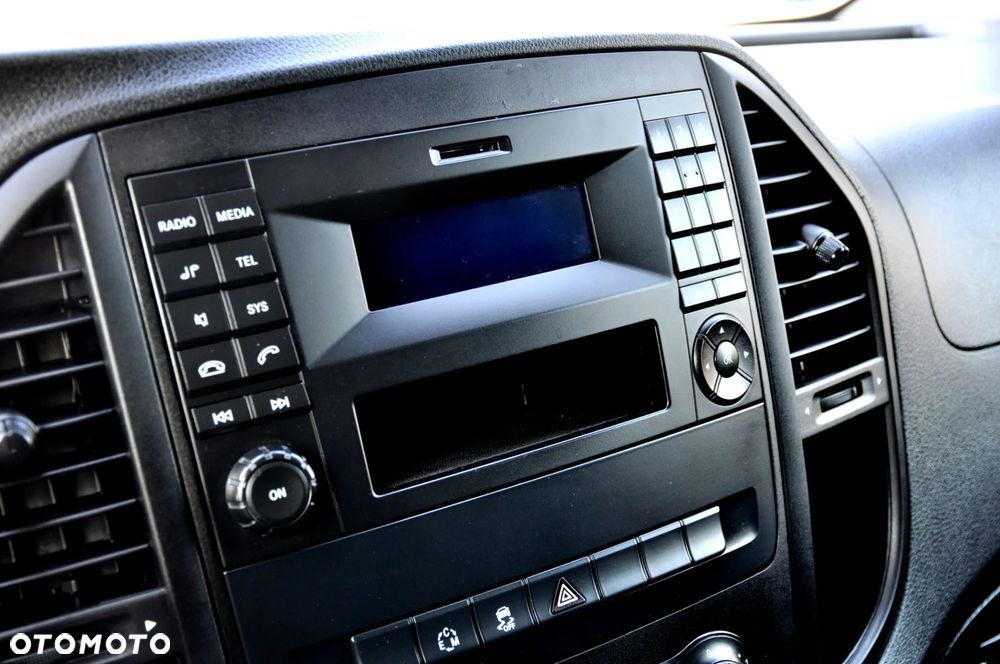 Mercedes-Benz Vito Lang SHUTTLE - 32