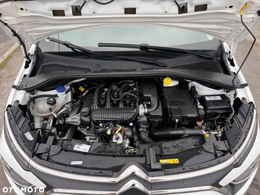 Citroën C3 1.2 PureTech Shine - 22