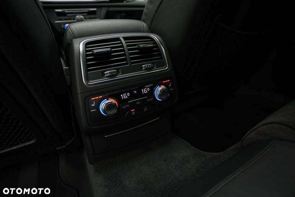 Audi A6 Avant 2.0 TDI Ultra S tronic - 21