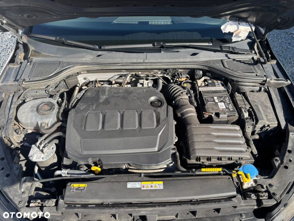 Volkswagen Golf Variant 2.0 TDI SCR DSG Move - 22