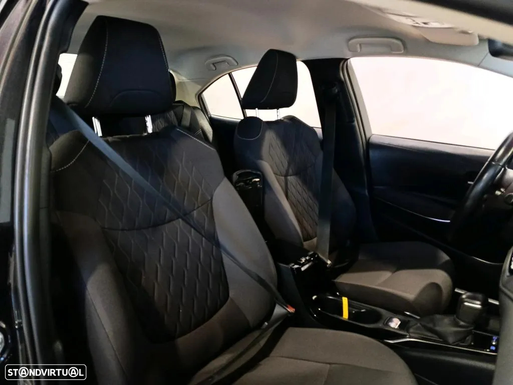 Toyota Corolla 1.8 Hybrid Comfort - 7