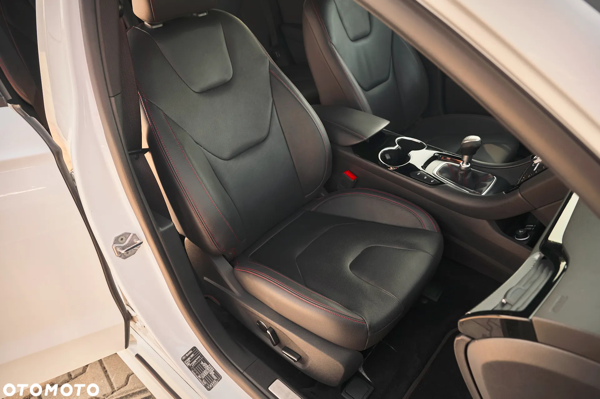 Ford Mondeo 2.0 EcoBlue ST-Line - 20
