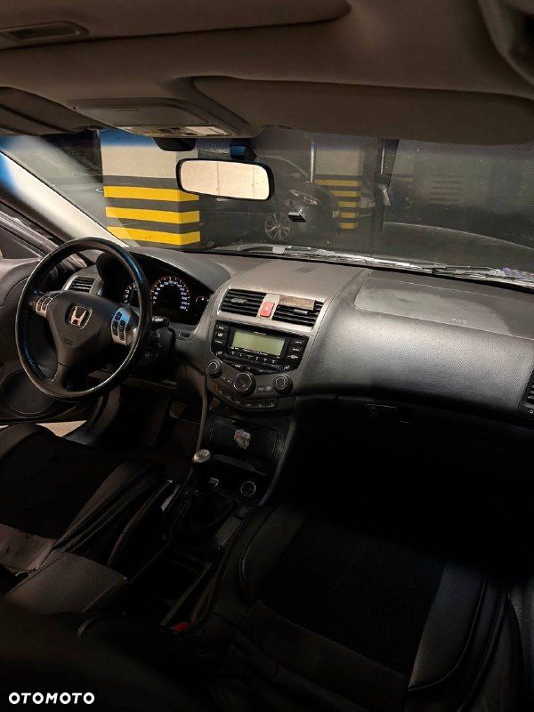 Honda Accord - 17