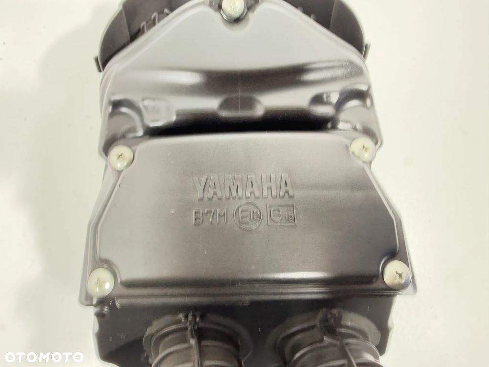 Filtr powietrza AirBox  Yamaha T-Max  530  560   TMAX    18-21 - 6