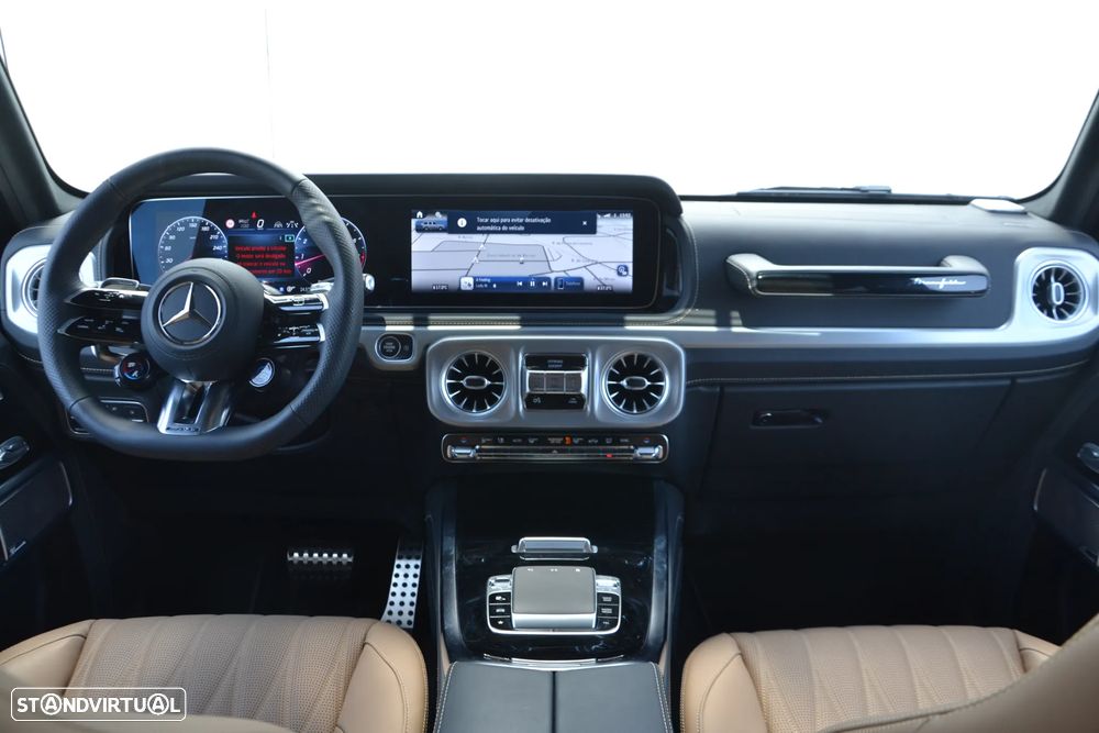 Mercedes-Benz G 63 AMG Standard - 38