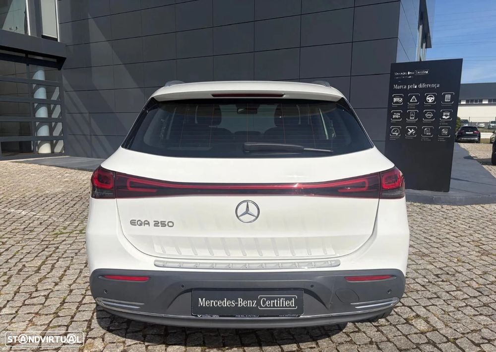 Mercedes-Benz EQA 250 Progressive - 7