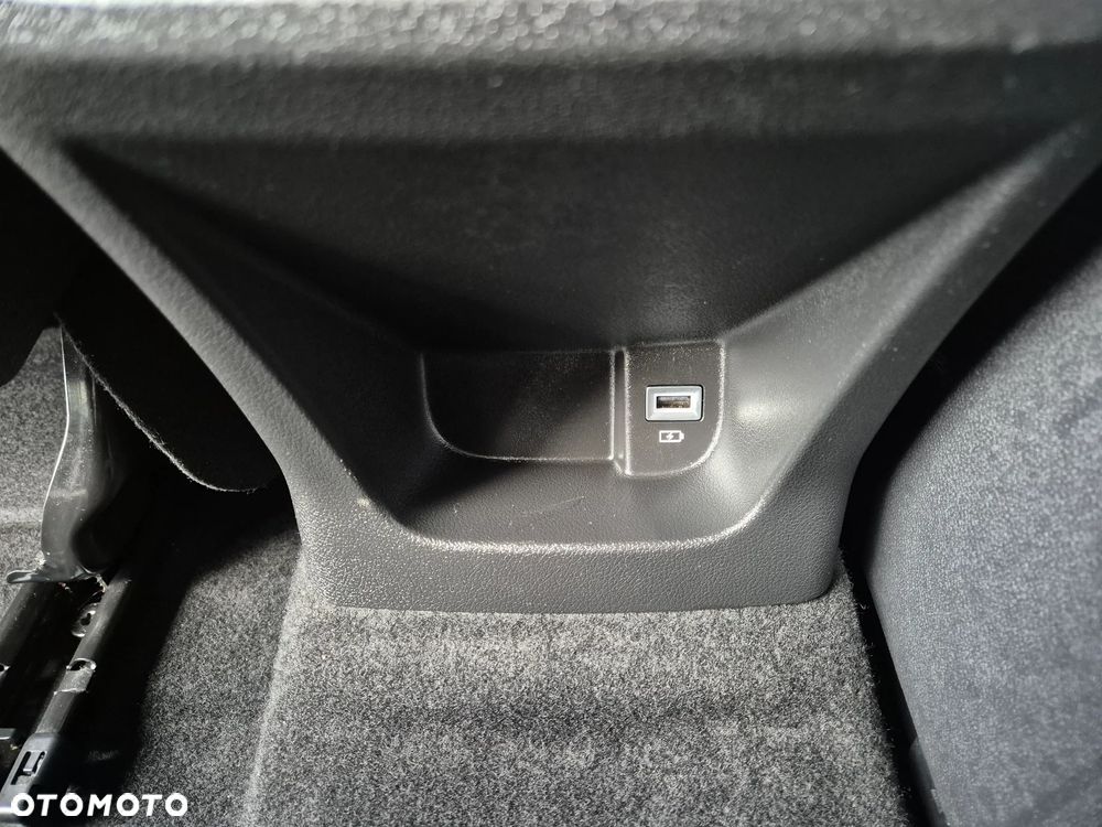 Peugeot Rifter 1.5 BlueHDI Allure Pack S&S - 20