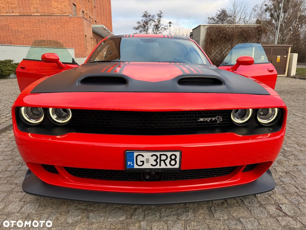 Dodge Challenger 6.2 Hellcat Widebody - 12